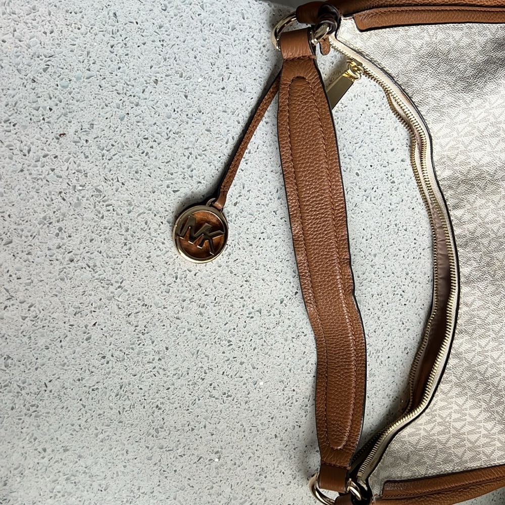 Michael Kors Tan and Cream Hobo Bag - Picture 7 of 7